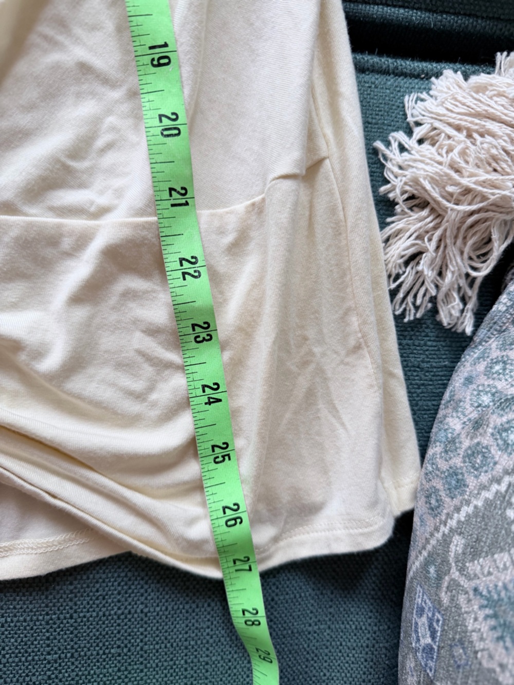 Snoga Cream Twist-Front Long Sleeve Tee - Picture 4 of 8